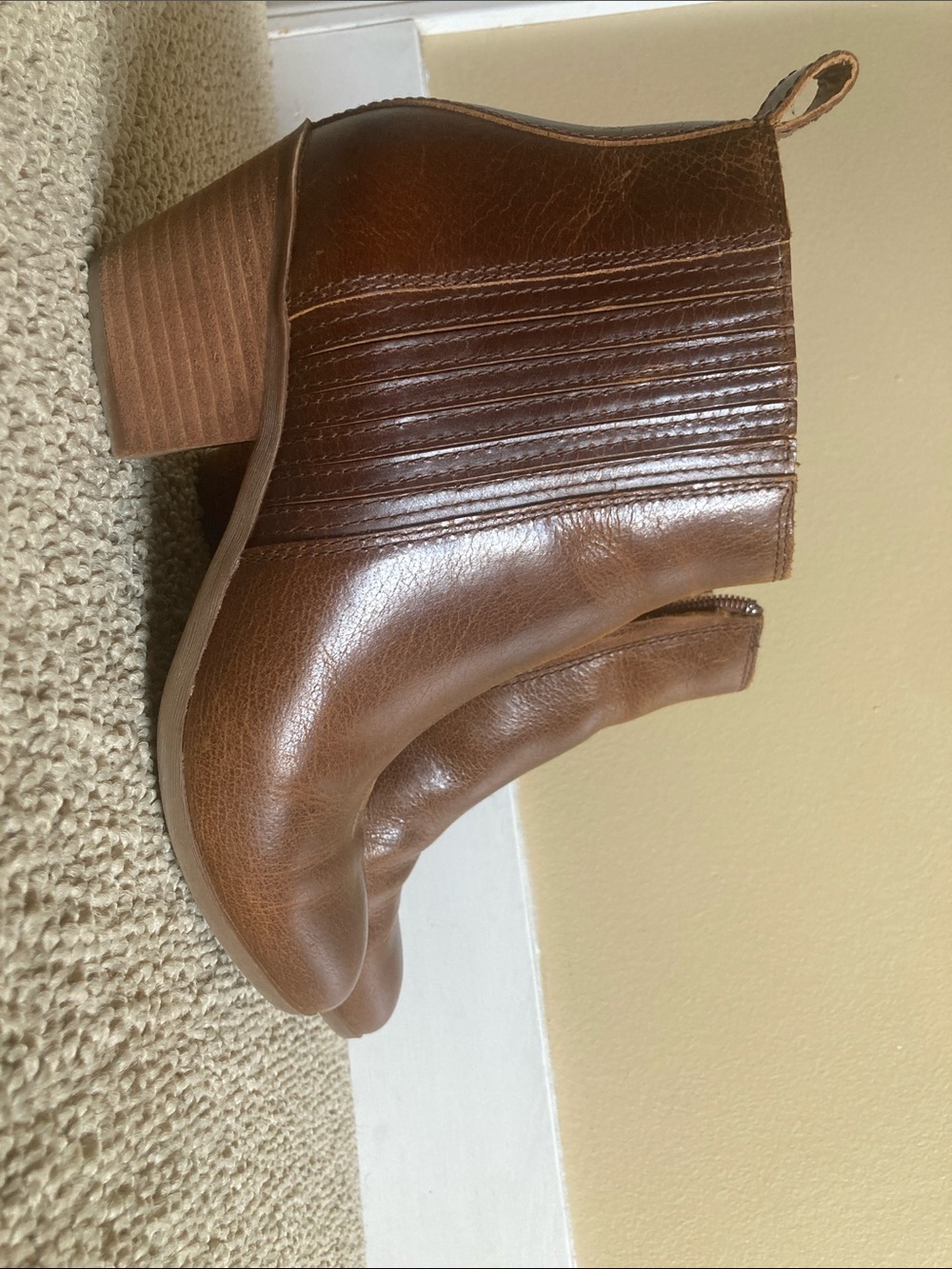 Women's Brown Leather Frye Ankle Boots - Classic Block Heel 6.5 country Chelsea